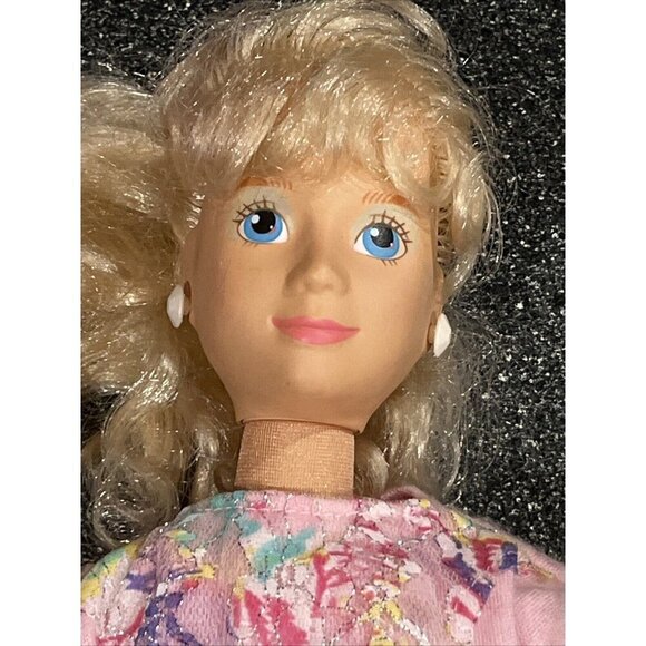 Vintage Mattel 1986 Hot Looks 18" Fashion Doll Blonde outfits wedding dress comb - Picture 3 of 16